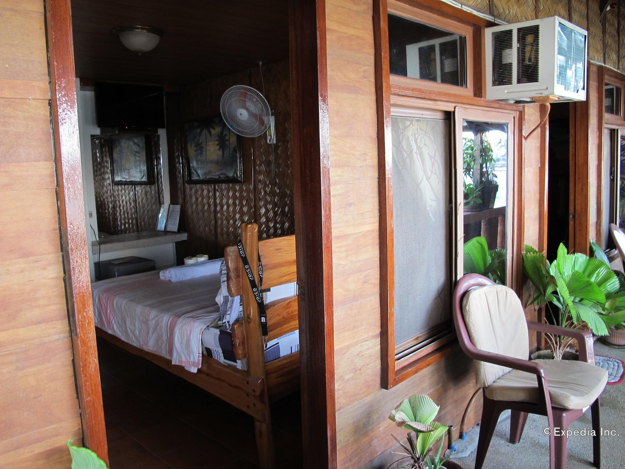 Captngreggs Dive Resort Puerto Galera Exterior foto