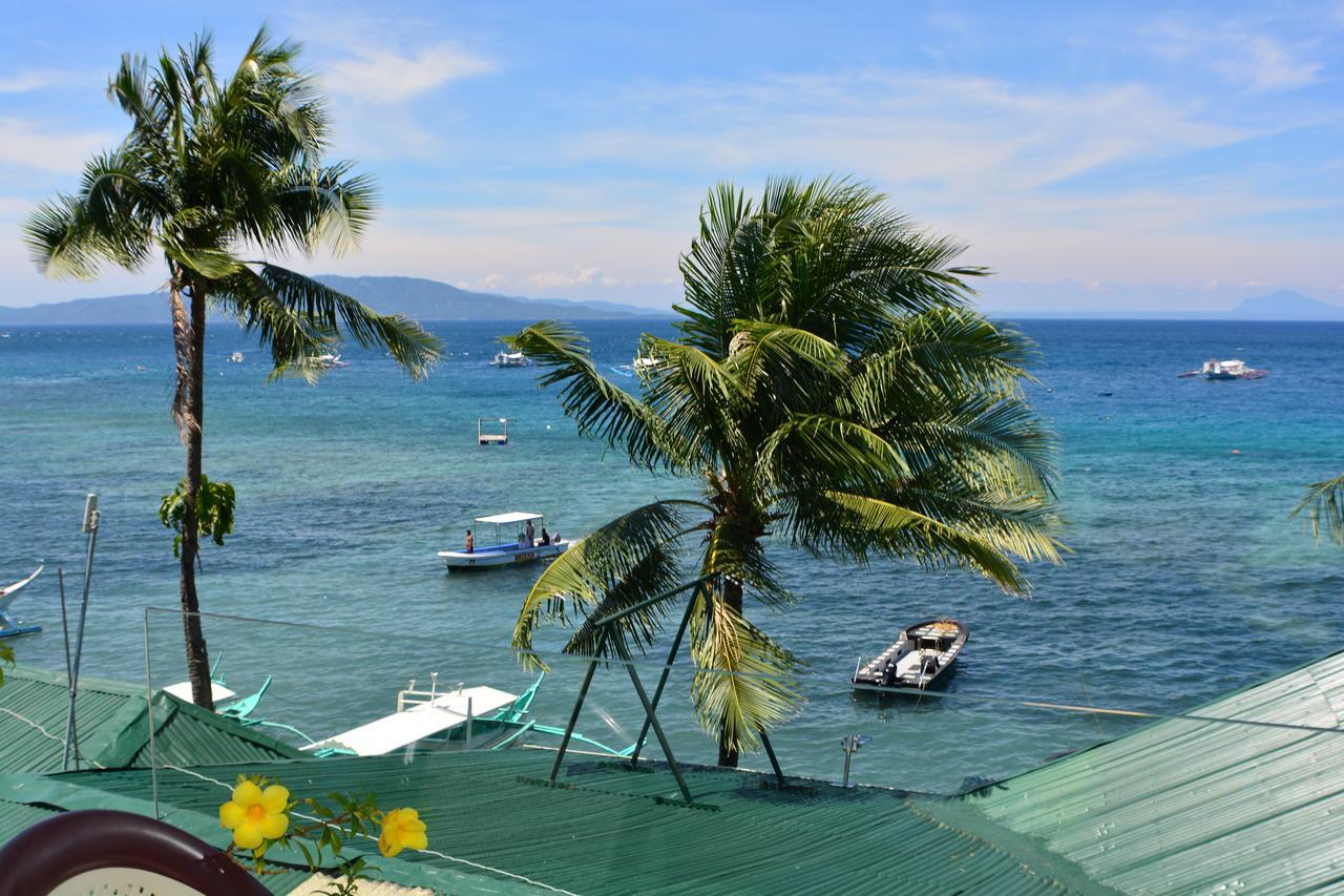 Captngreggs Dive Resort Puerto Galera Exterior foto